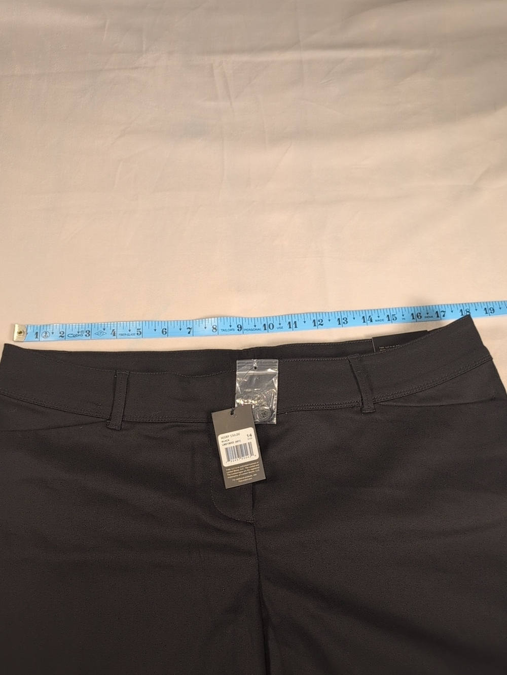 The Limited Black Tailored Shorts Size 14 - Picture 4 of 9